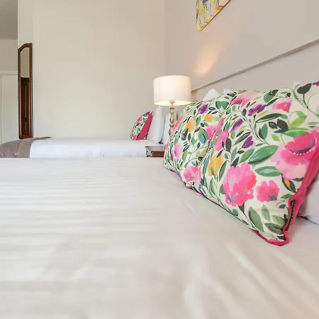 Hotel Peninsula 3*